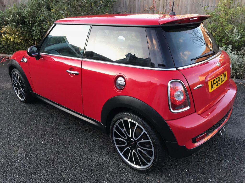 Red Mini Cooper S. – Pool Lane Classics